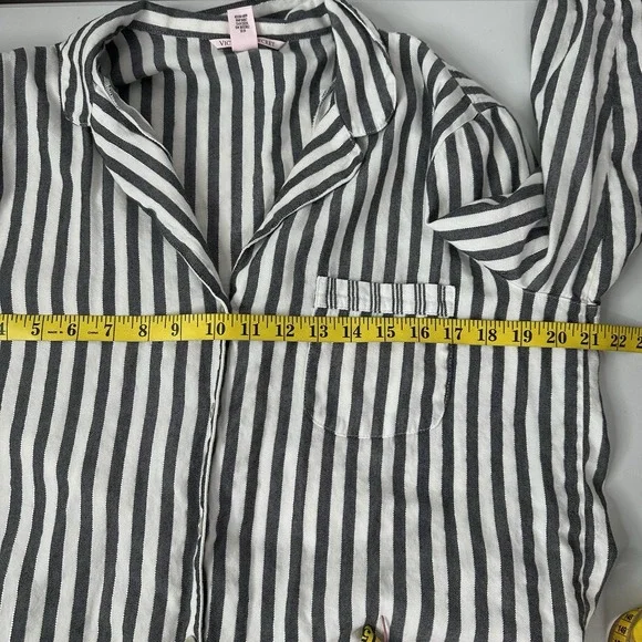 Victorias Secret Pajama Shirt Top Womens Medium White Gray Stripe Soft Button - Picture 10 of 12